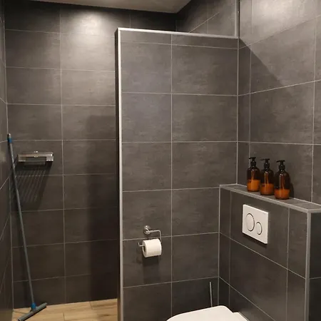 Het Broekeroord Bed & Breakfast 3*